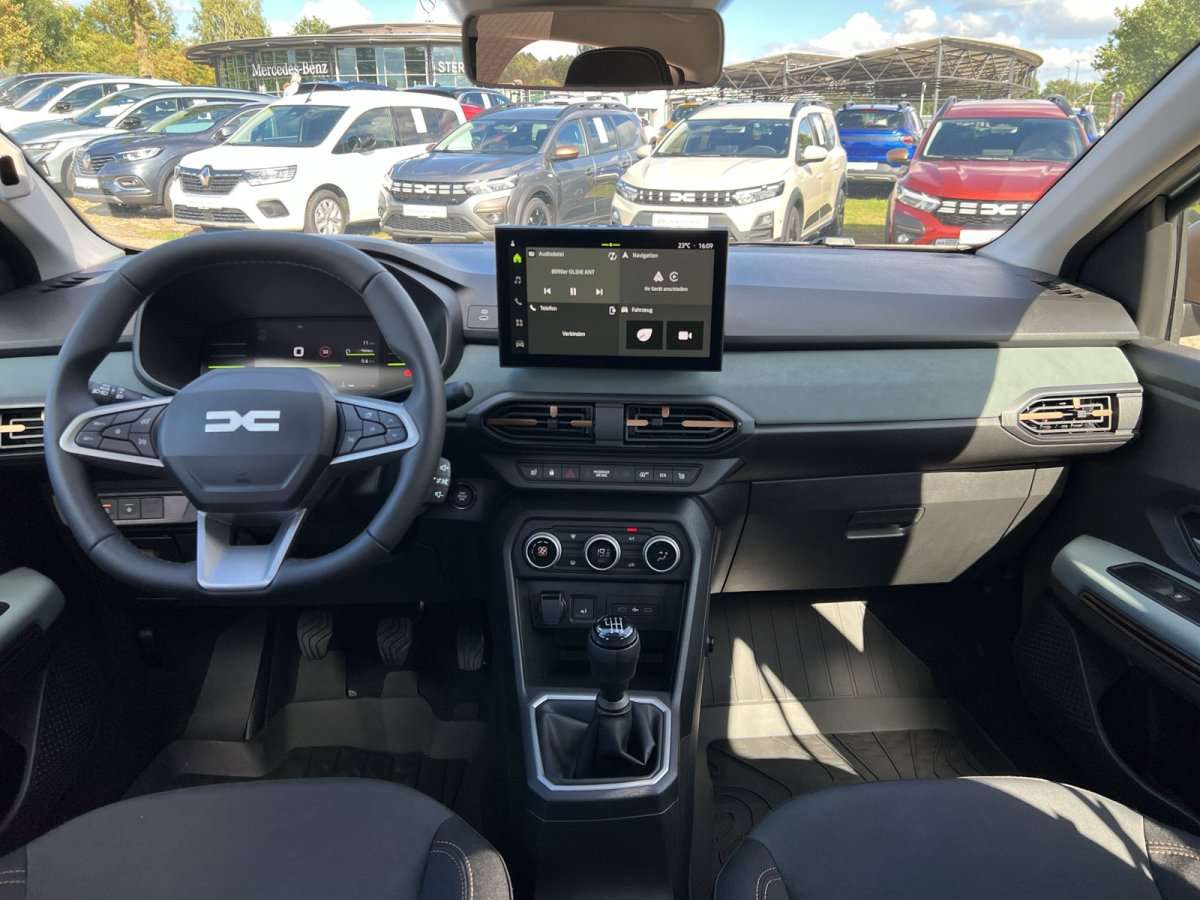 Fahrzeugbild eines Dacia Sandero
