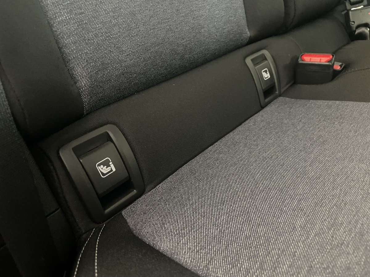 Fahrzeugbild eines Renault 5 E-TECH
