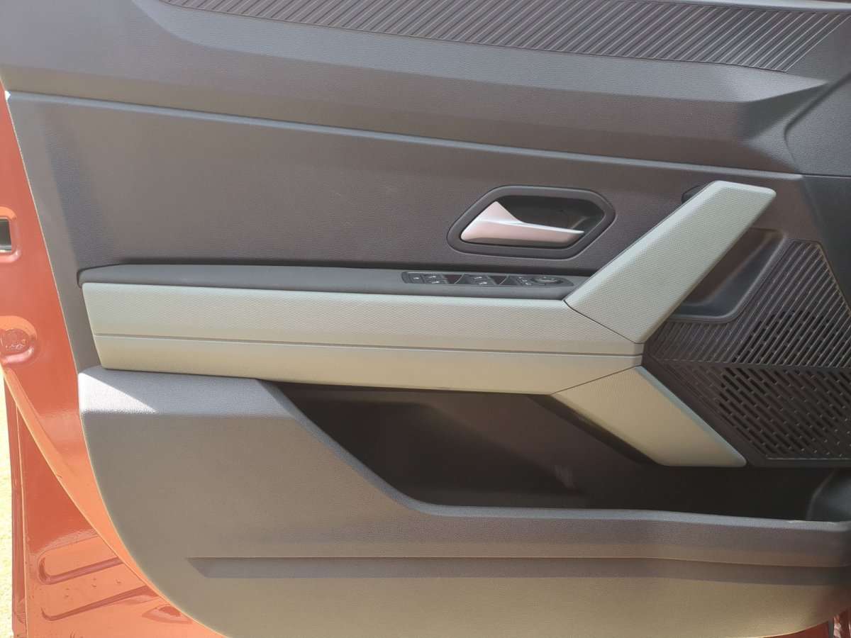 Fahrzeugbild eines Dacia Bigster