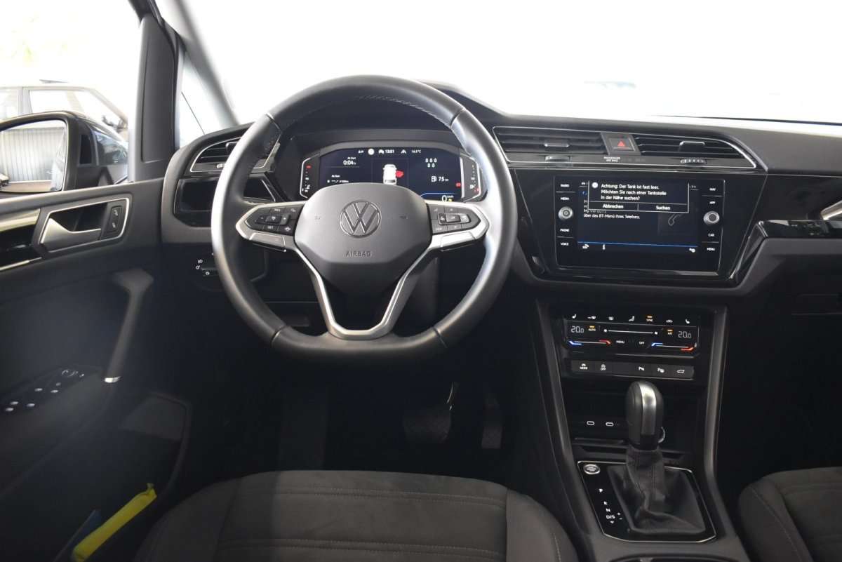 Fahrzeugbild eines Volkswagen Touran