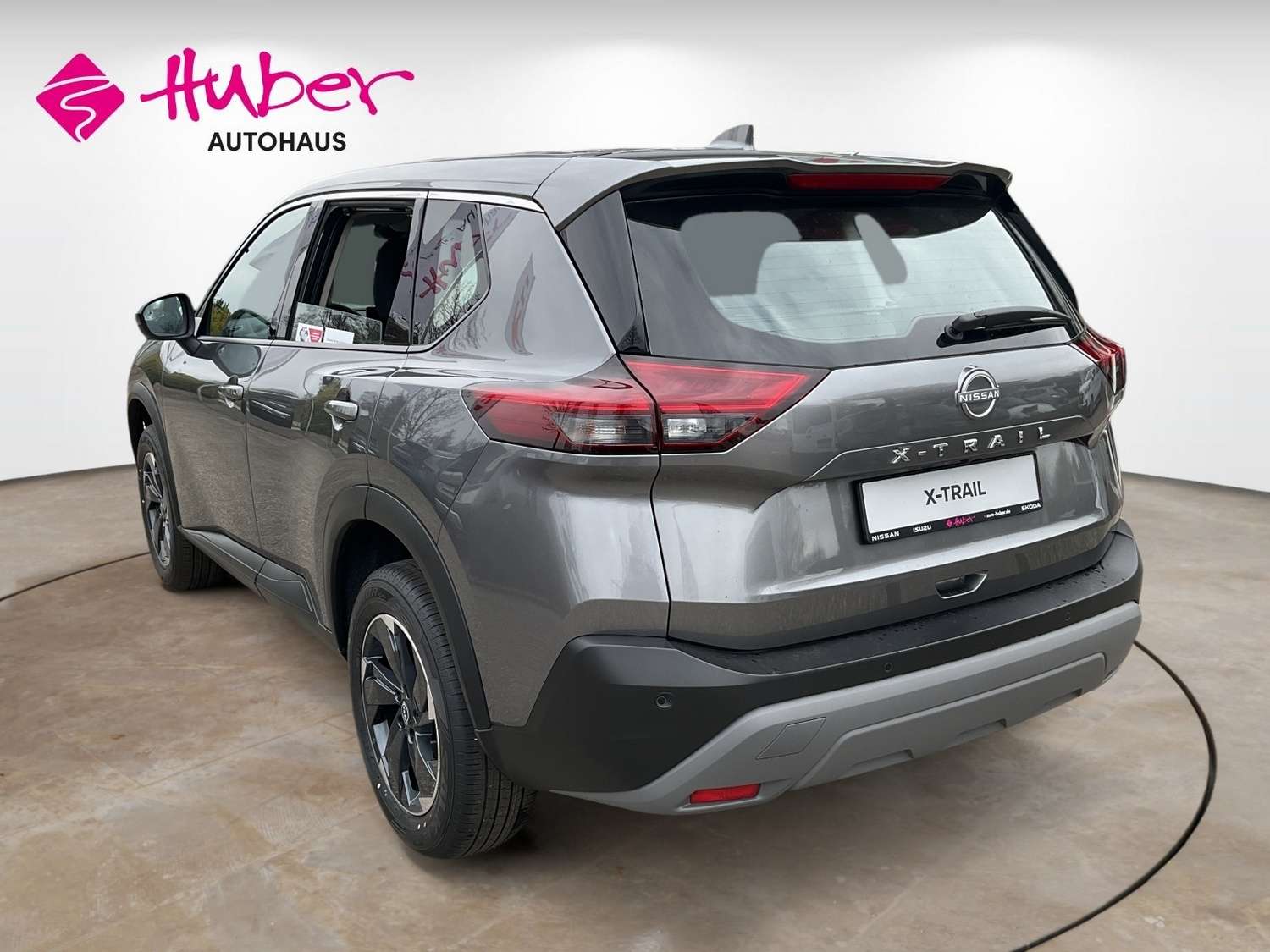 Fahrzeugbild eines Nissan X-TRAIL