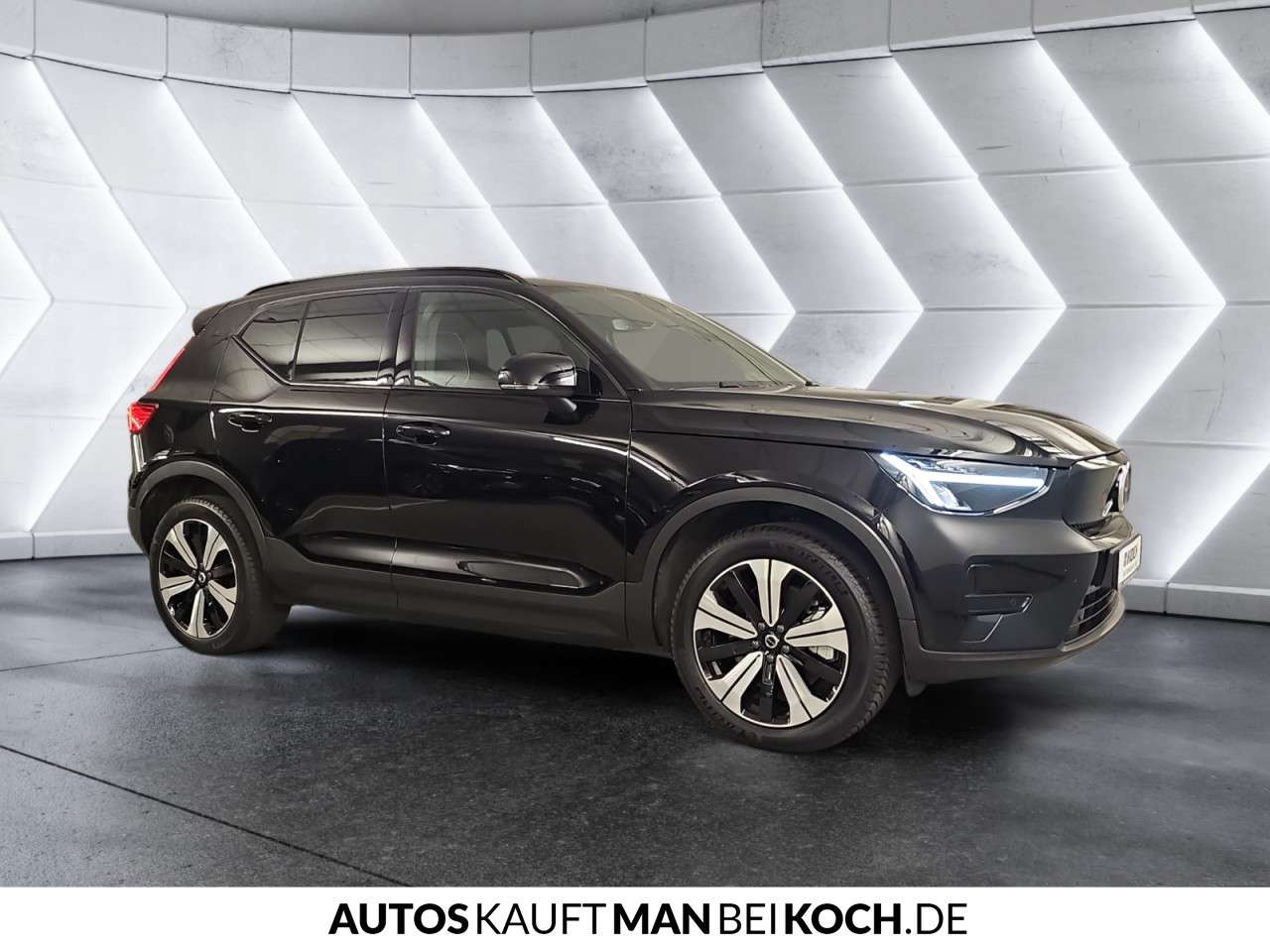 Fahrzeugbild eines Volvo XC40