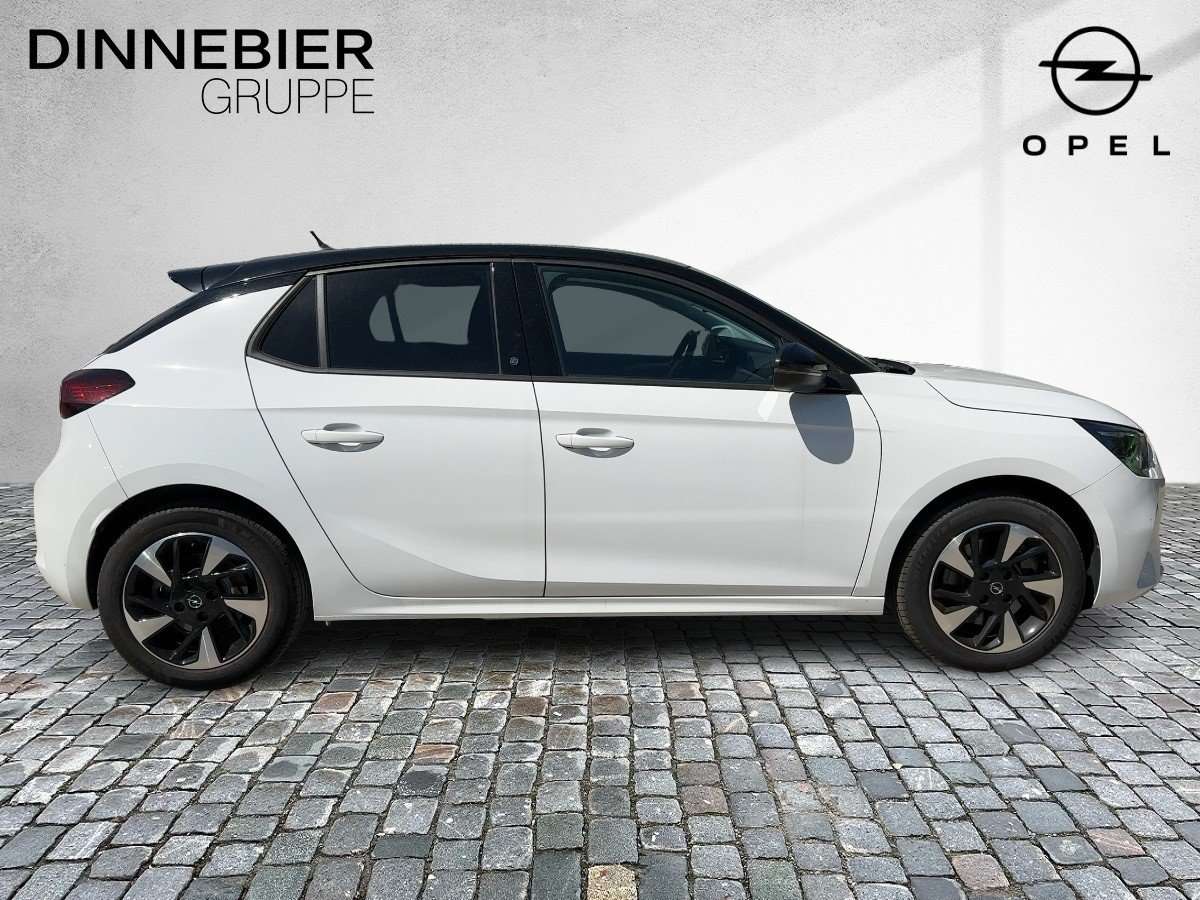 Fahrzeugbild eines Opel Corsa