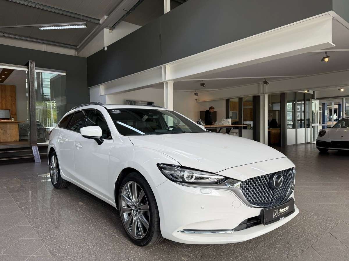 Fahrzeugbild eines Mazda Mazda6