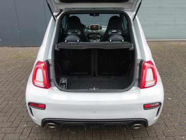 Fahrzeugbild eines Abarth 595