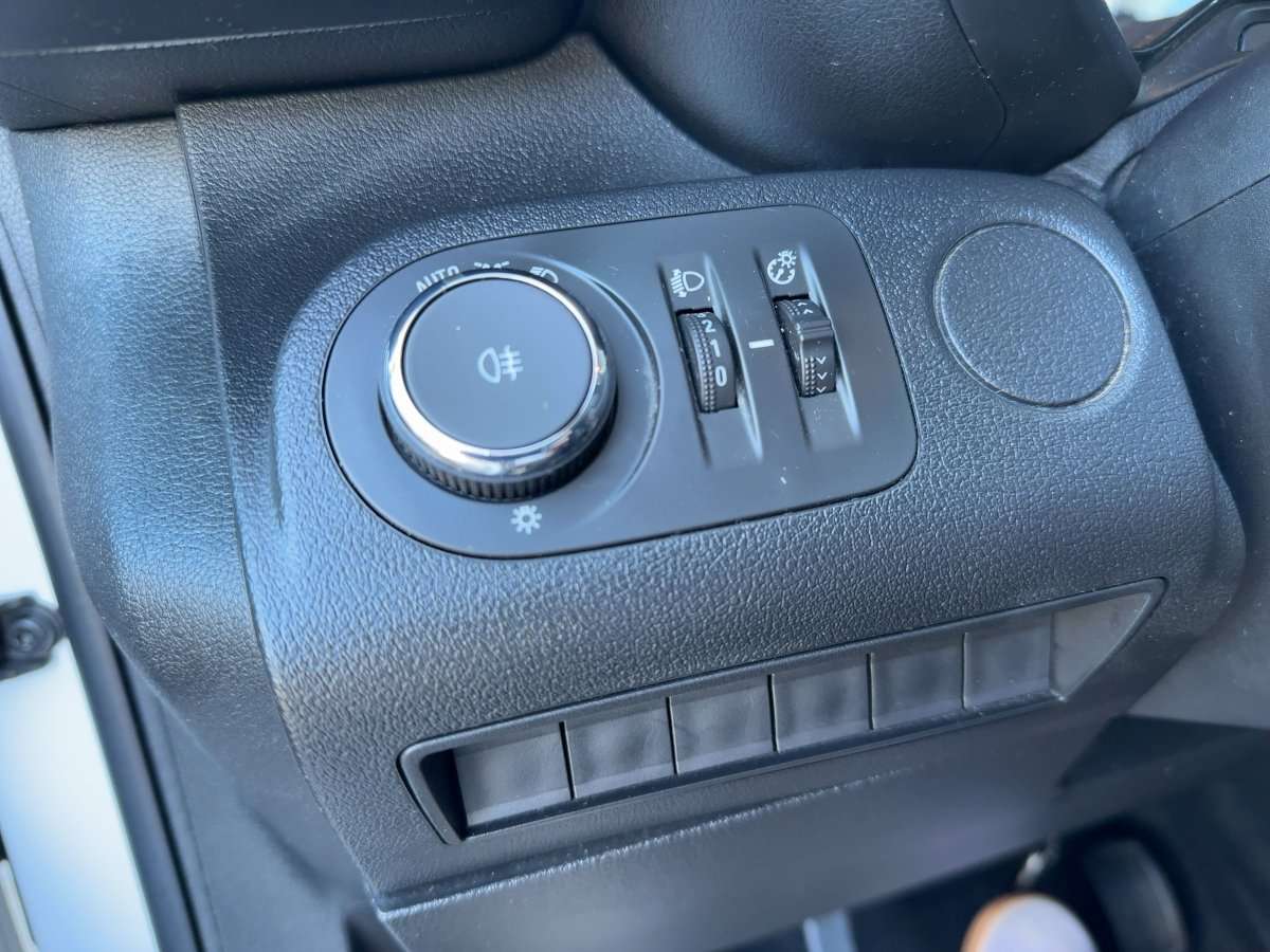 Fahrzeugbild eines Opel Combo