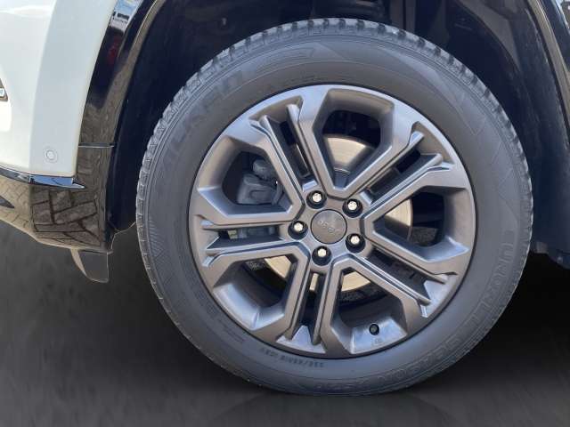 Fahrzeugbild eines Jeep Compass