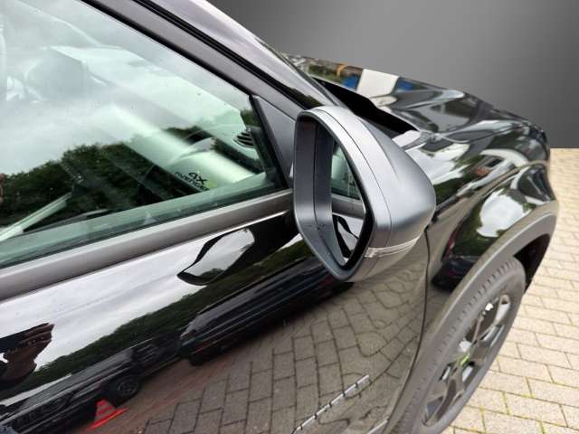 Fahrzeugbild eines Jeep Avenger
