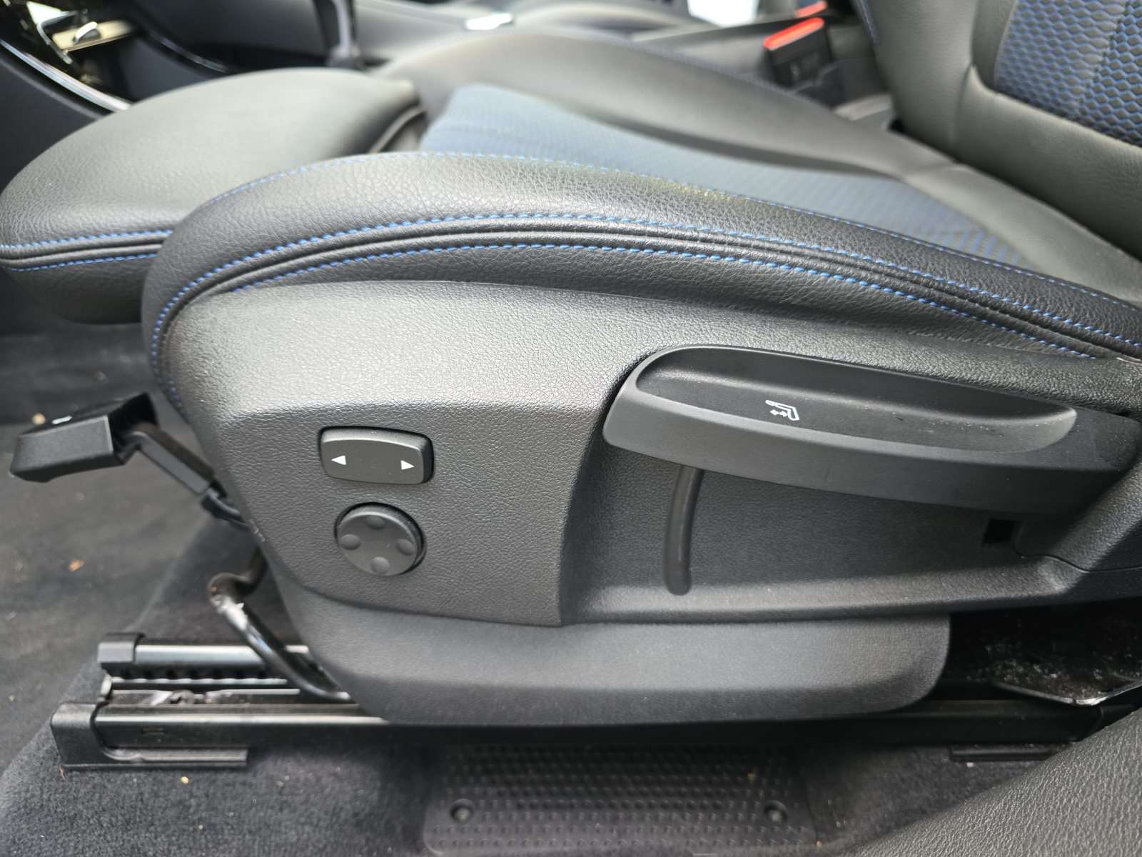 Fahrzeugbild eines BMW X1