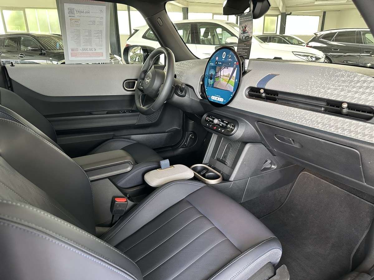 Fahrzeugbild eines MINI COOPER