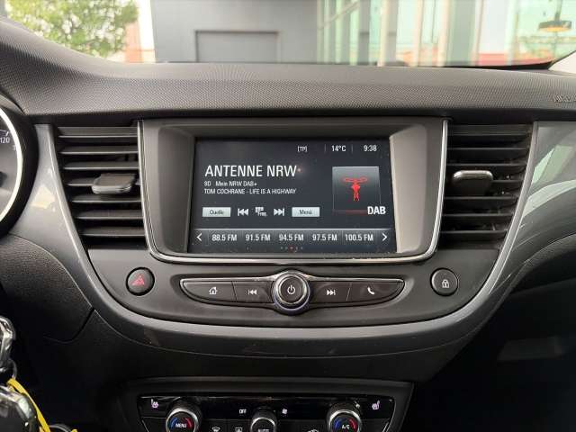 Fahrzeugbild eines Opel Crossland X