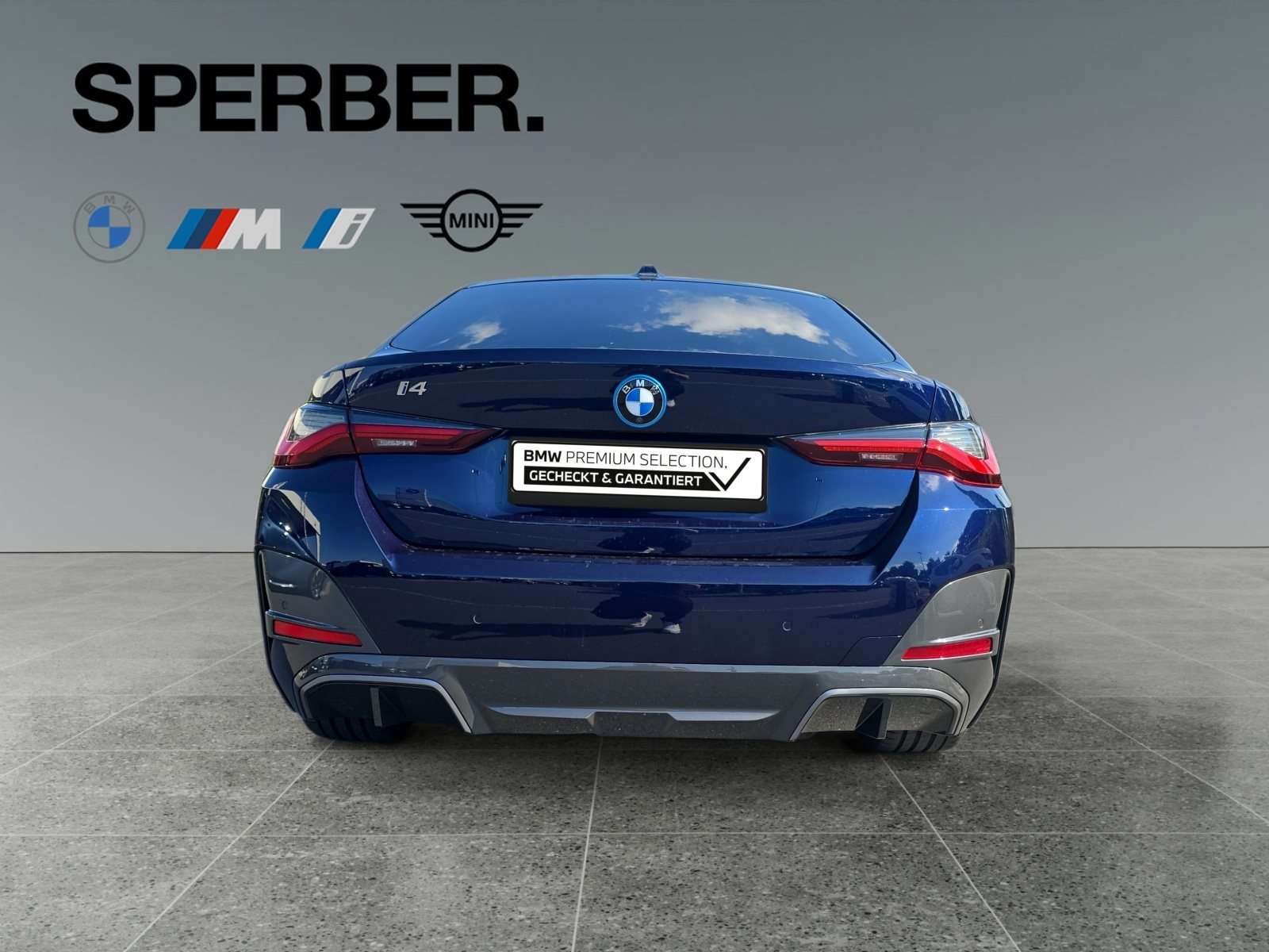 Fahrzeugbild eines BMW i4