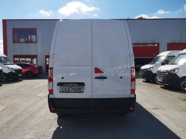 Fahrzeugbild eines Renault Master