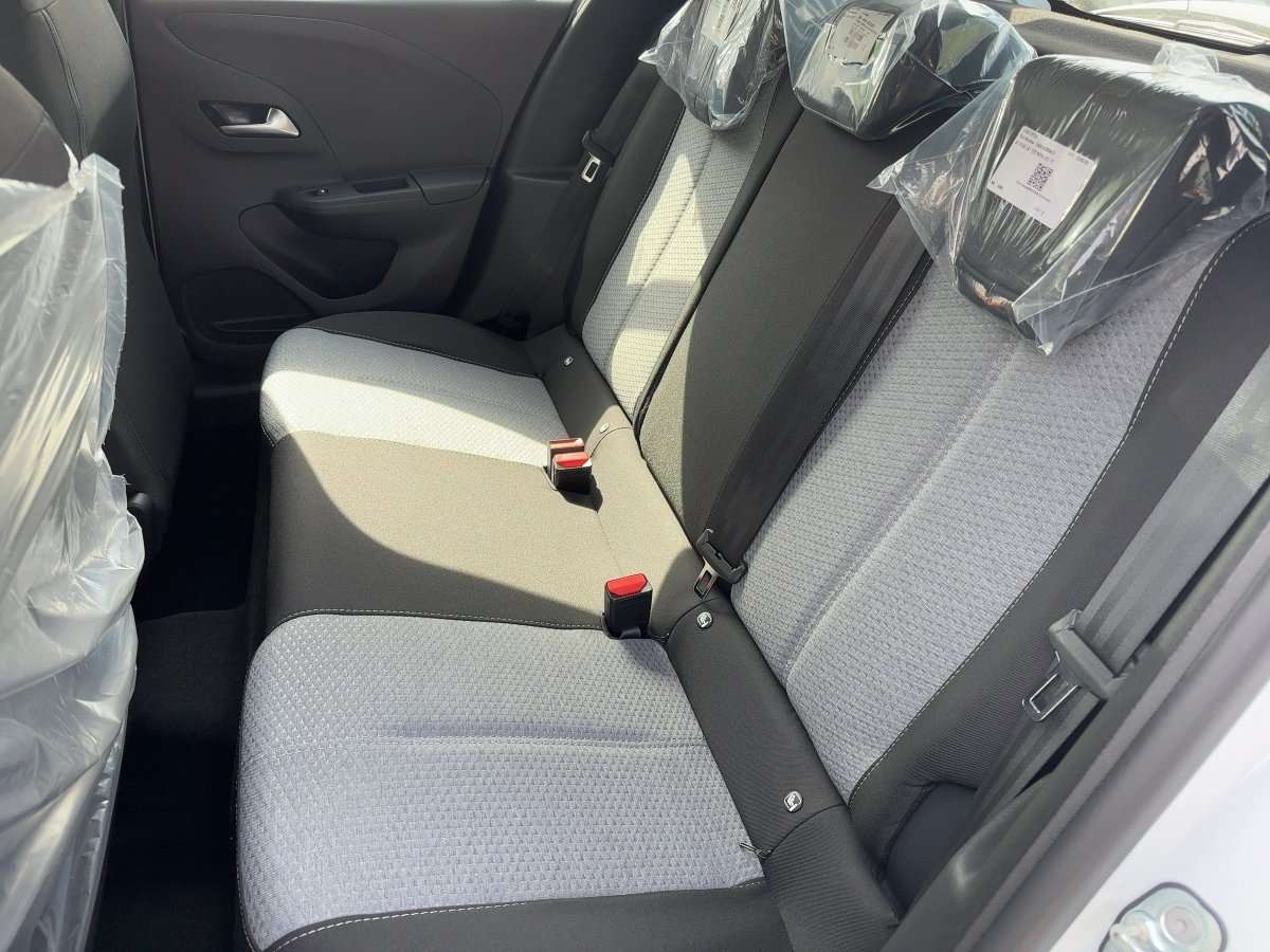 Fahrzeugbild eines Opel Corsa