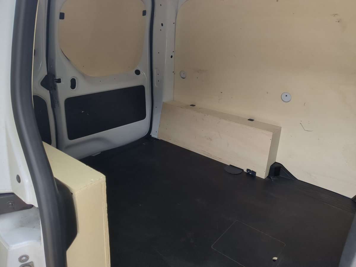 Fahrzeugbild eines Nissan Townstar