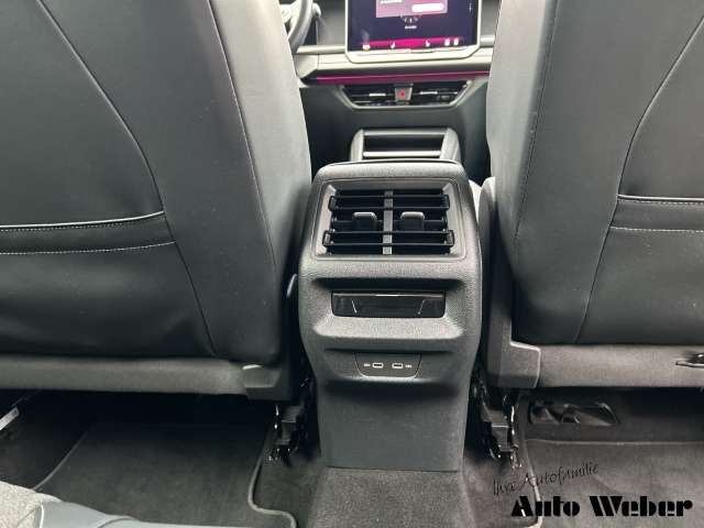 Fahrzeugbild eines Volkswagen Tayron
