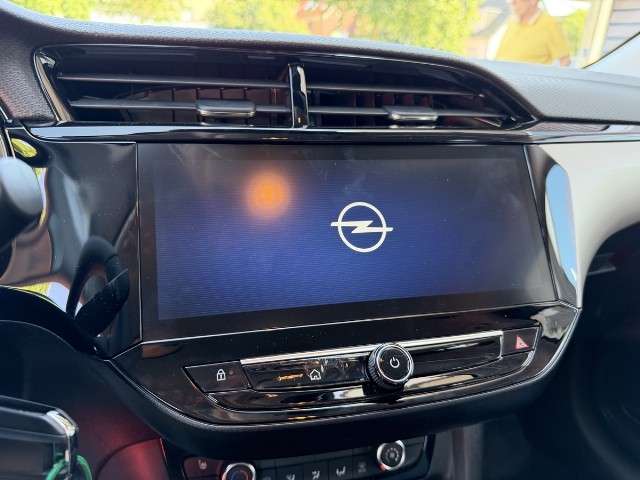 Fahrzeugbild eines Opel Corsa