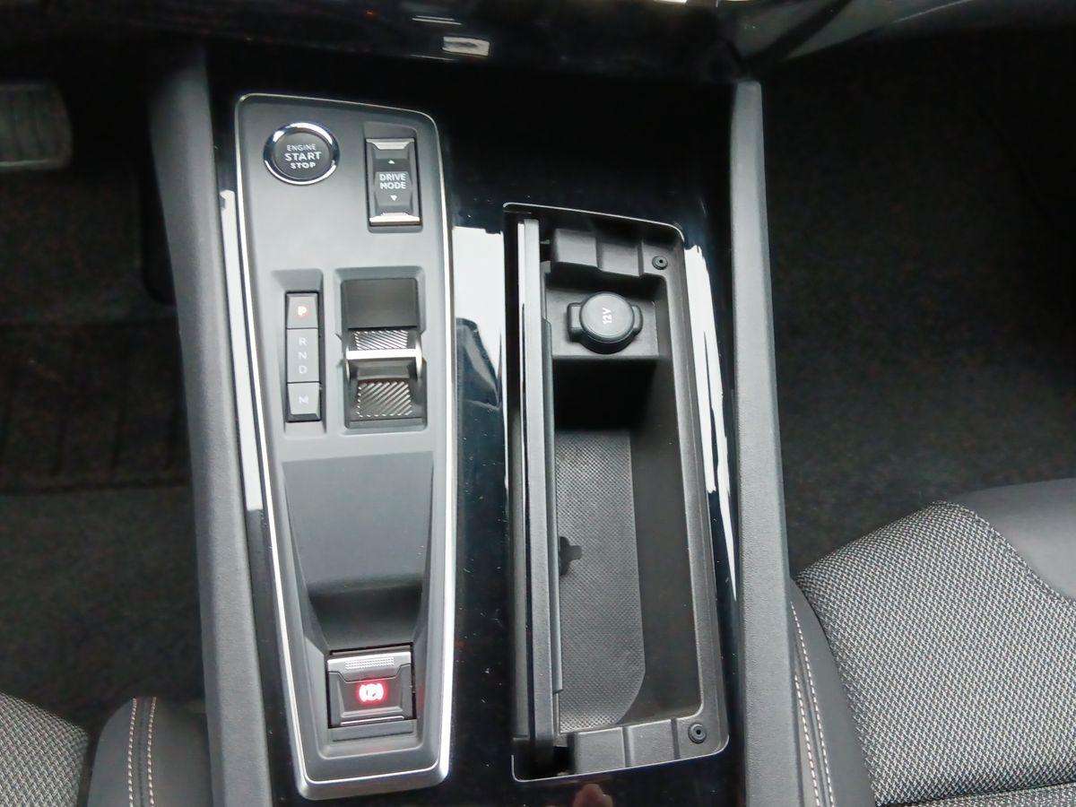 Fahrzeugbild eines Peugeot 508