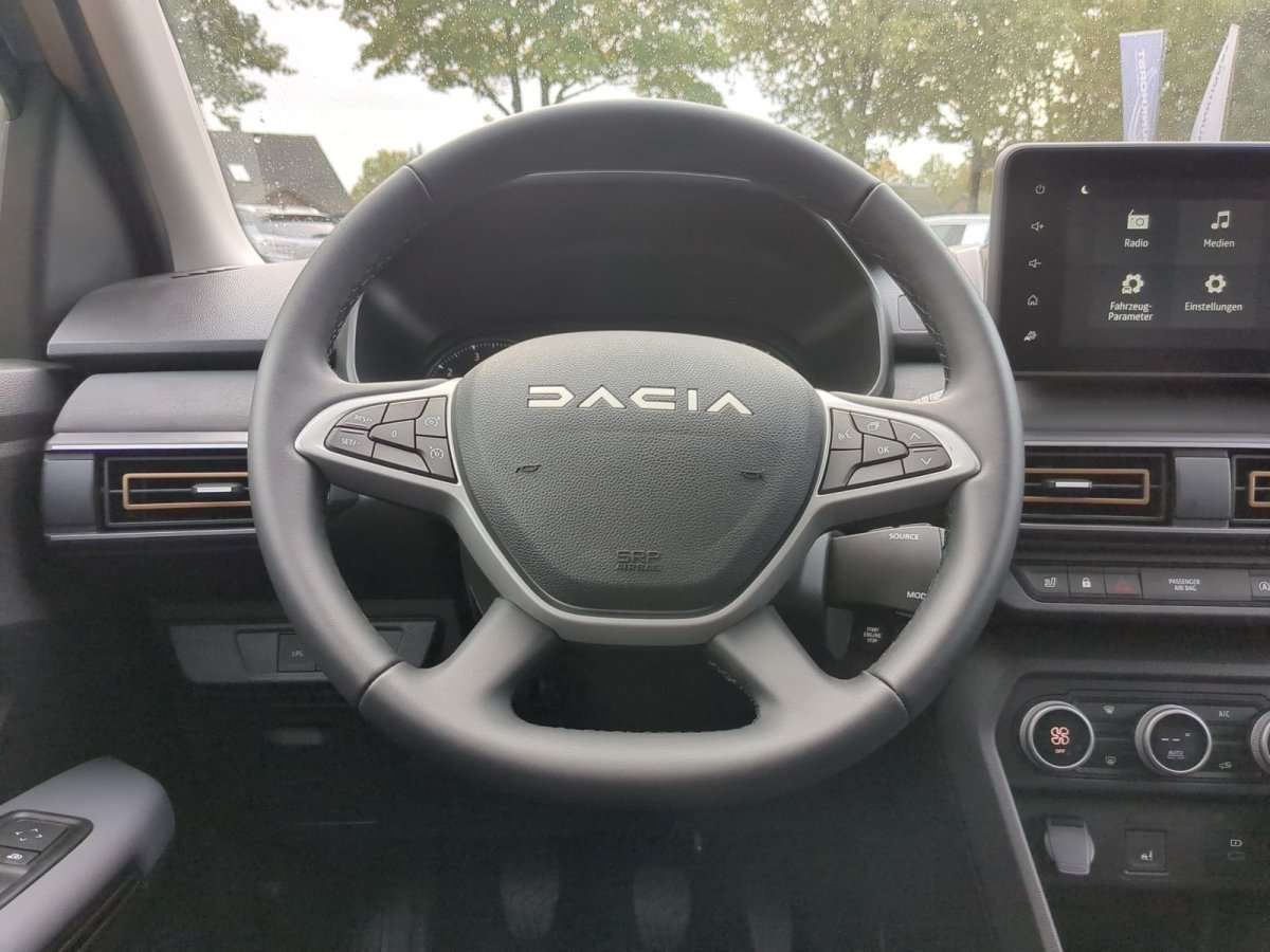 Fahrzeugbild eines Dacia Jogger