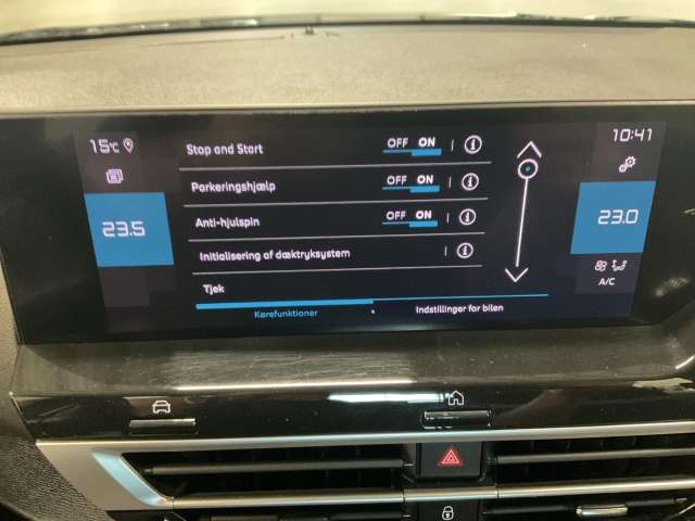 Fahrzeugbild eines Citroën C4