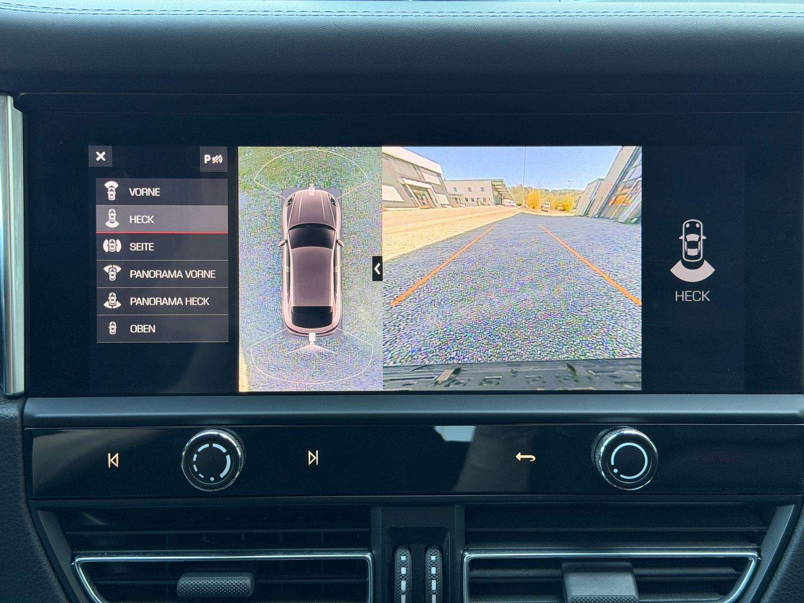 Fahrzeugbild eines Porsche Macan