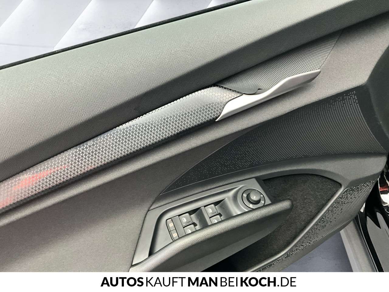 Fahrzeugbild eines Skoda ELROQ