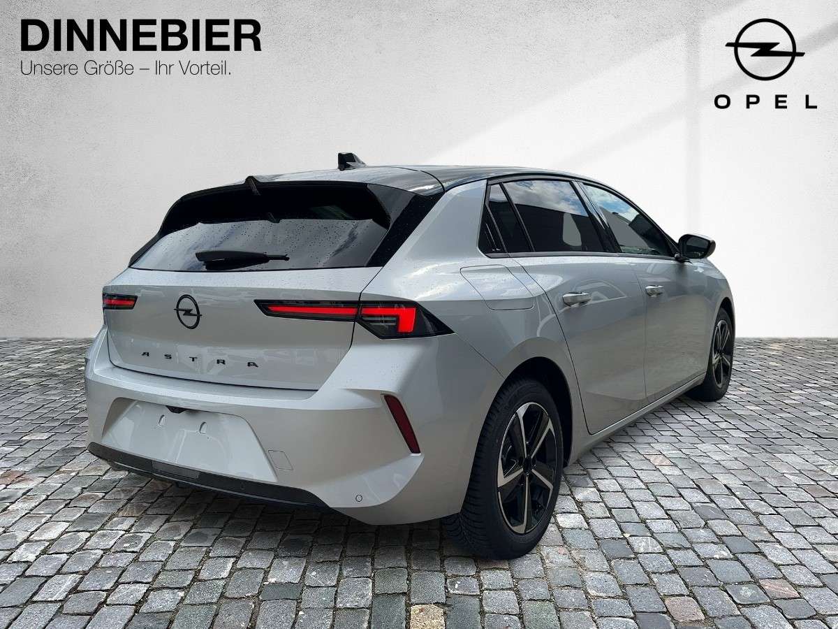 Fahrzeugbild eines Opel Astra