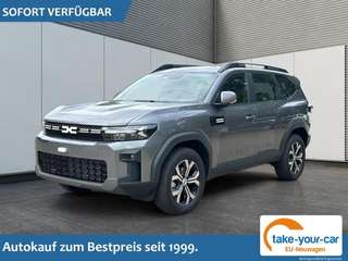 Schräge Frontansicht auf einen Dacia Bigster , freigestellt