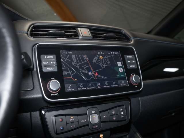 Fahrzeugbild eines Nissan Leaf