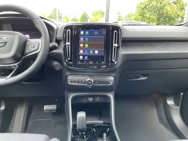 Fahrzeugbild eines Volvo XC40