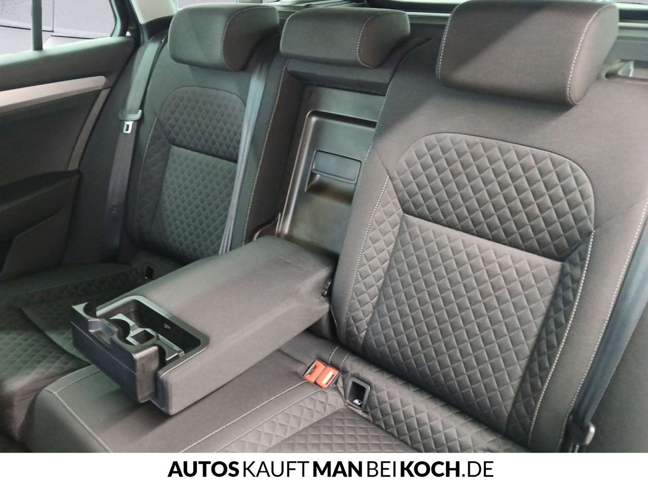 Fahrzeugbild eines Skoda Superb