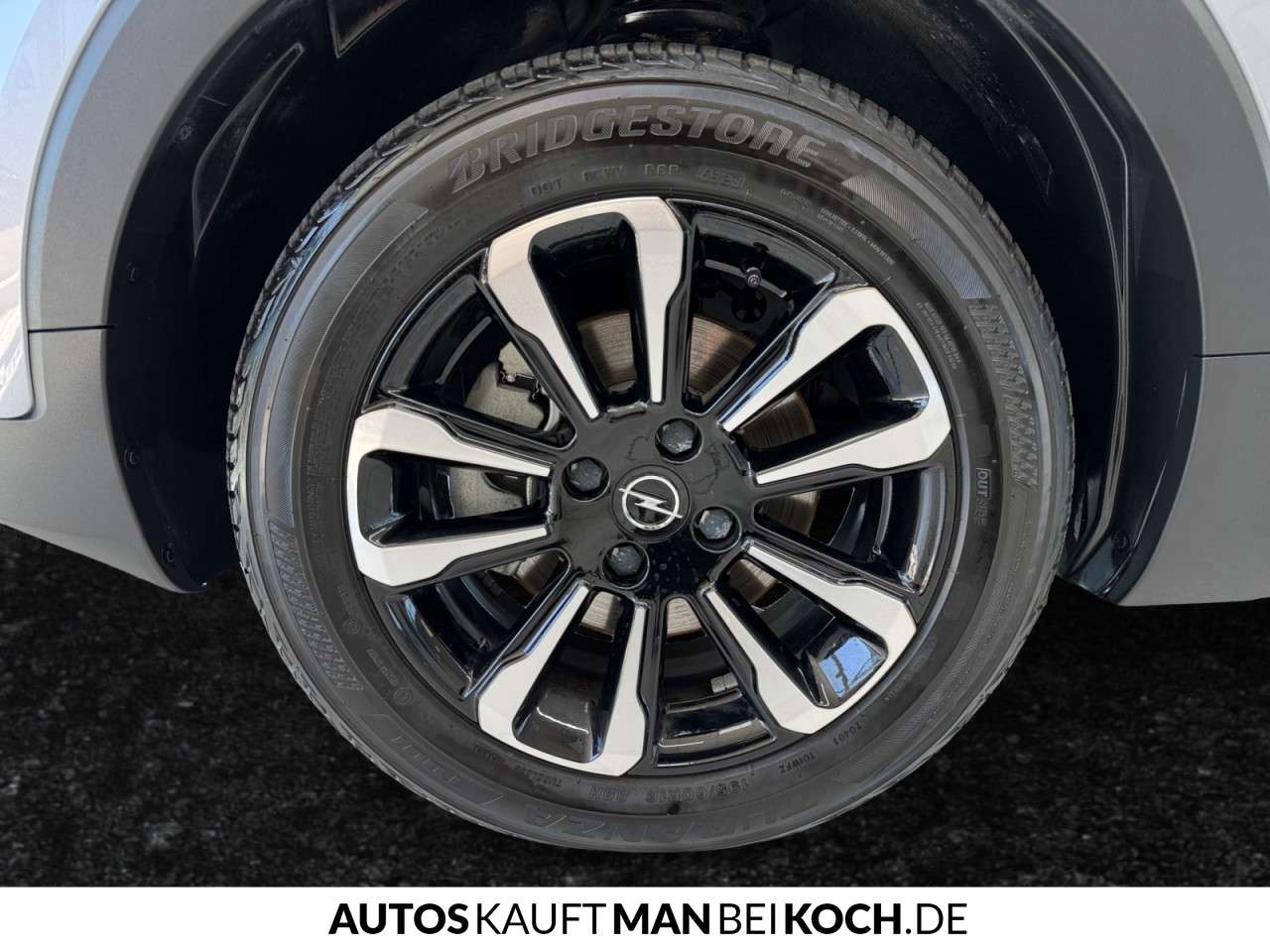 Fahrzeugbild eines Opel Crossland X