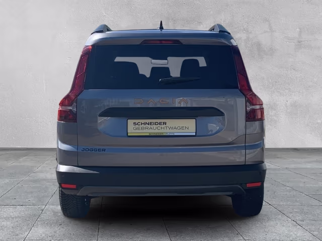 Fahrzeugbild eines Dacia Jogger
