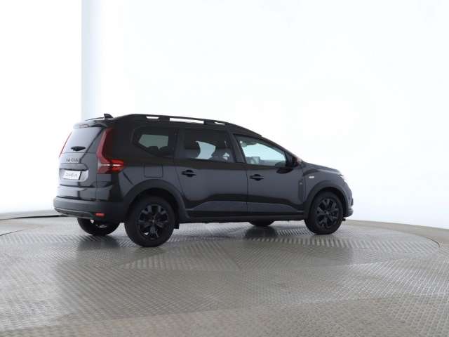 Fahrzeugbild eines Dacia Jogger