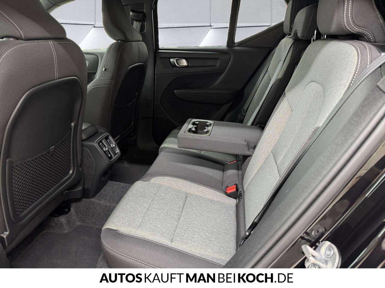 Fahrzeugbild eines Volvo XC40