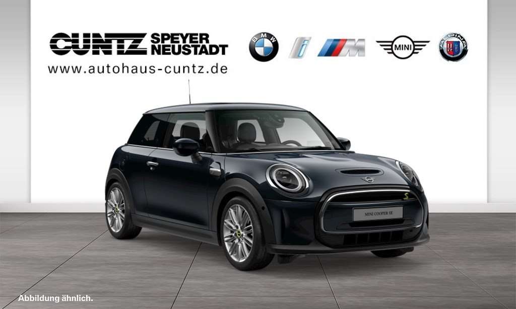 Fahrzeugbild eines MINI COOPER SE