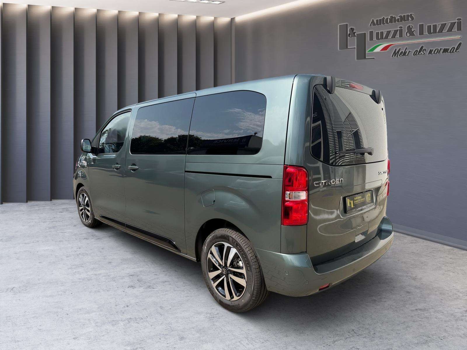 Fahrzeugbild eines Citroën SpaceTourer
