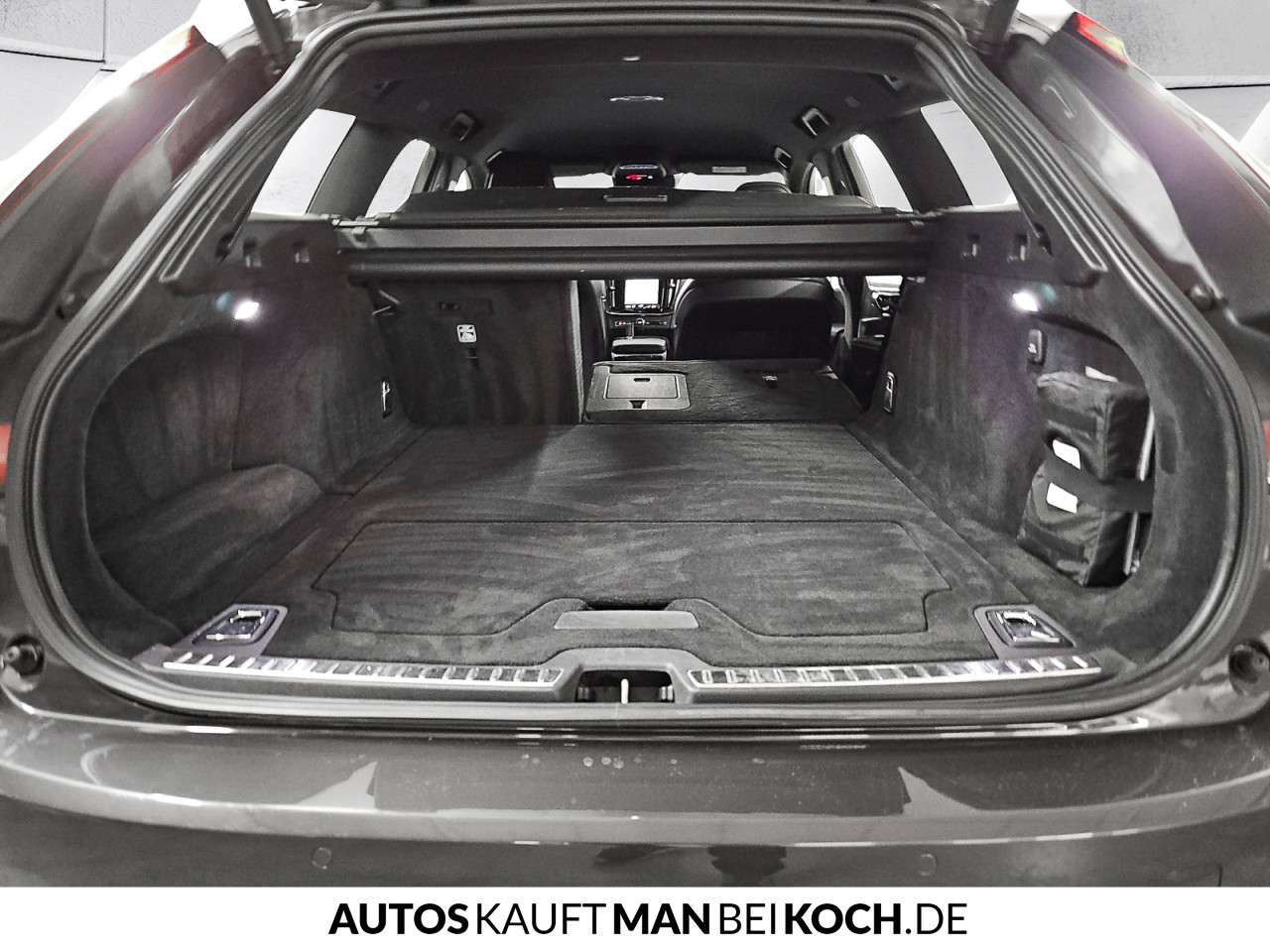 Fahrzeugbild eines Volvo V90
