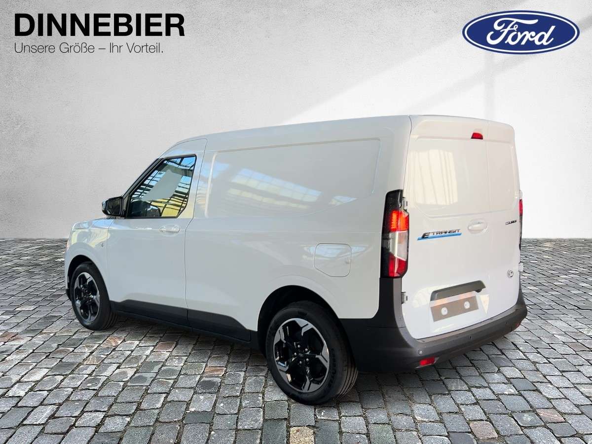Fahrzeugbild eines Ford Transit Courier