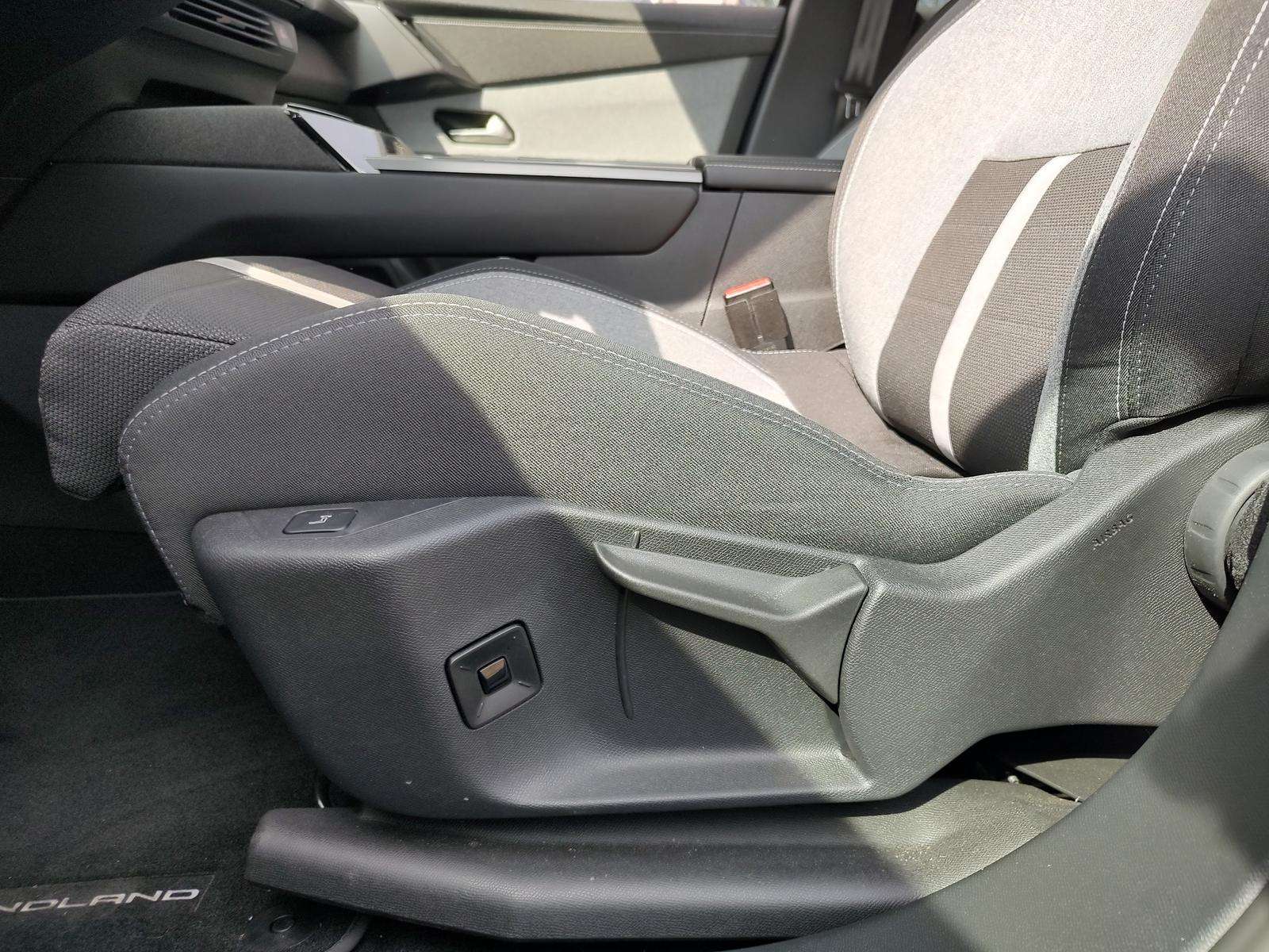 Fahrzeugbild eines Opel Grandland X