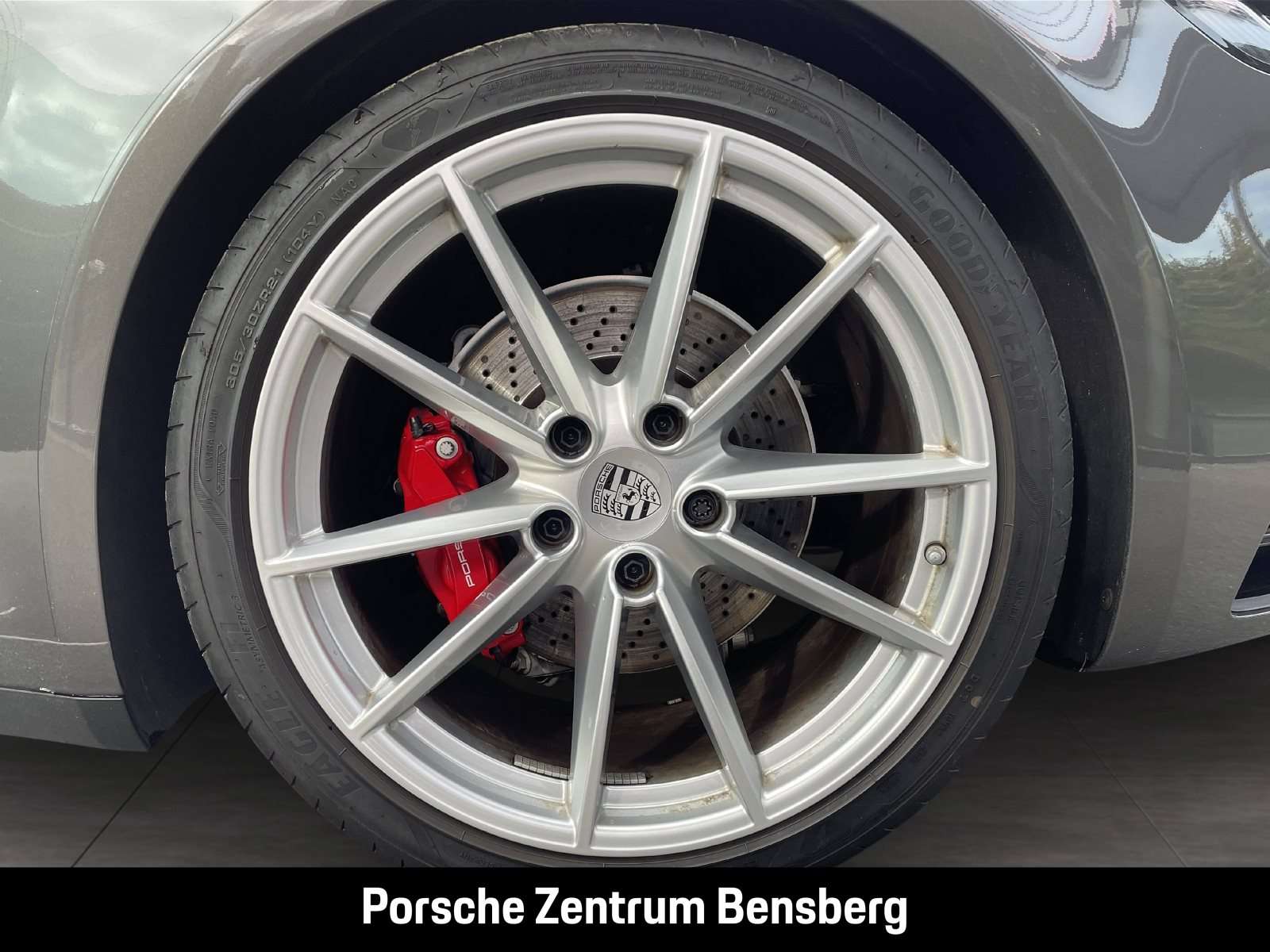 Fahrzeugbild eines Porsche 911