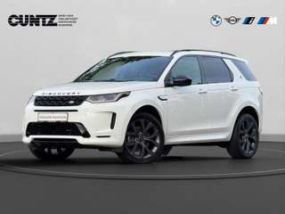 Schräge Frontansicht auf einen Land Rover Discovery Sport , freigestellt