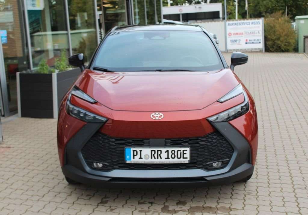 Fahrzeugbild eines Toyota C-HR