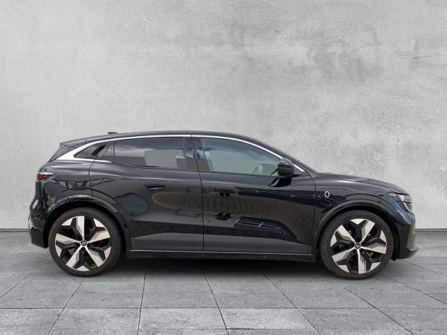 Fahrzeugbild eines Renault Megane E-TECH