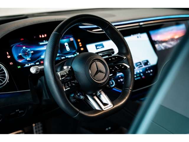 Fahrzeugbild eines Mercedes-Benz EQS