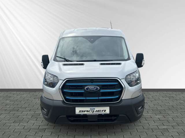 Fahrzeugbild eines Ford Transit
