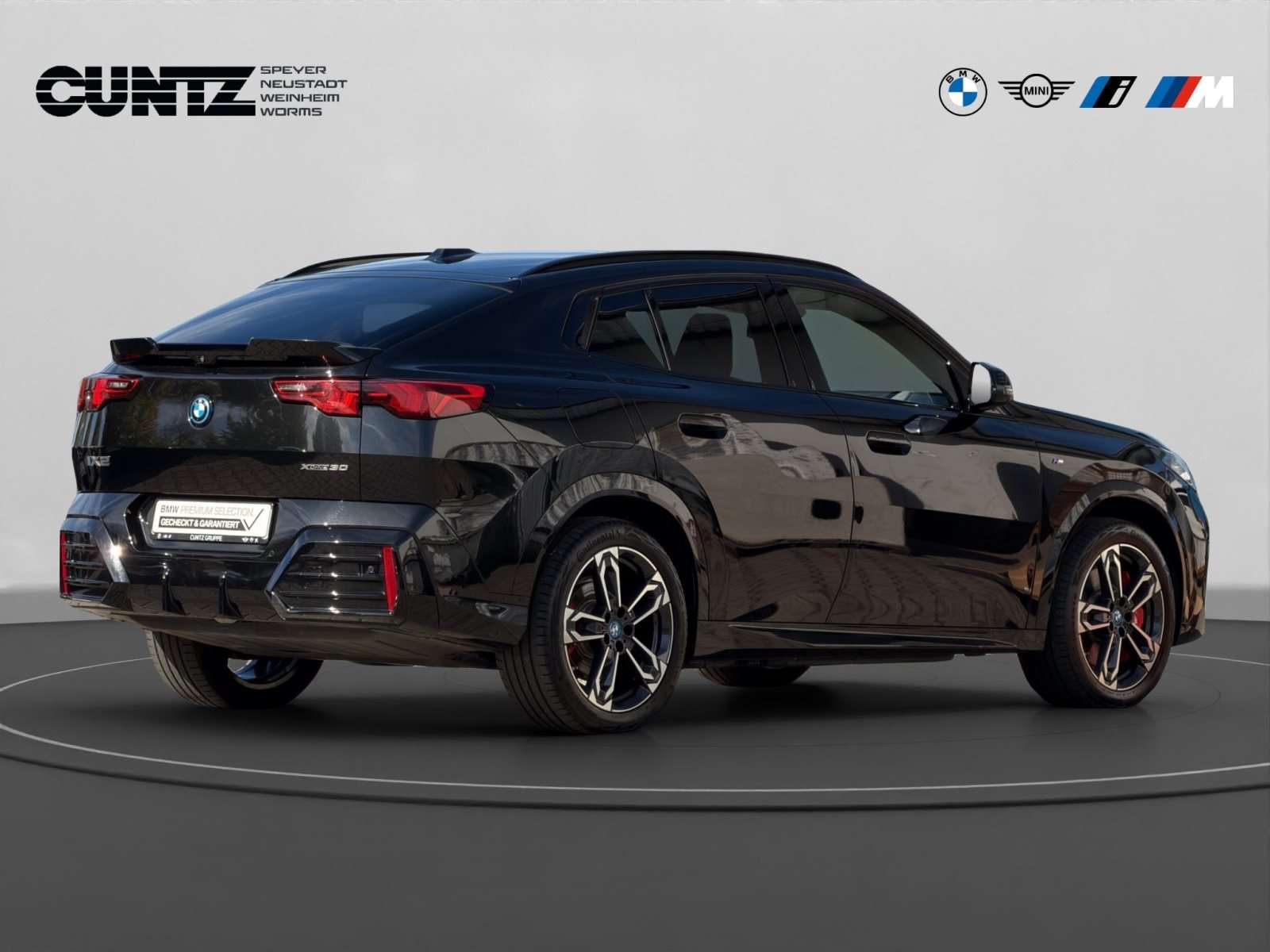 Fahrzeugbild eines BMW ix2