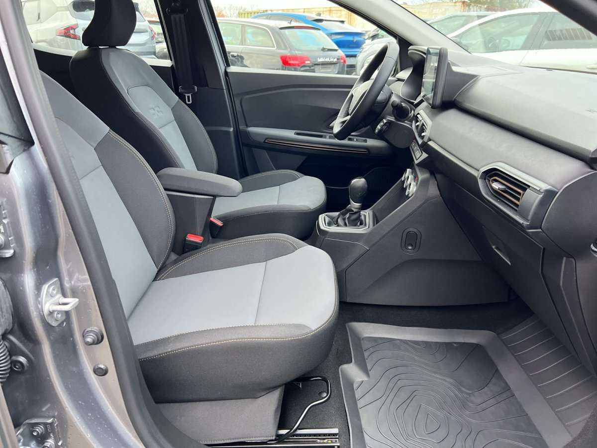 Fahrzeugbild eines Dacia Sandero