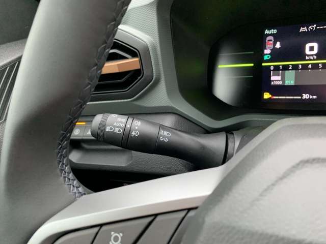 Fahrzeugbild eines Dacia Duster