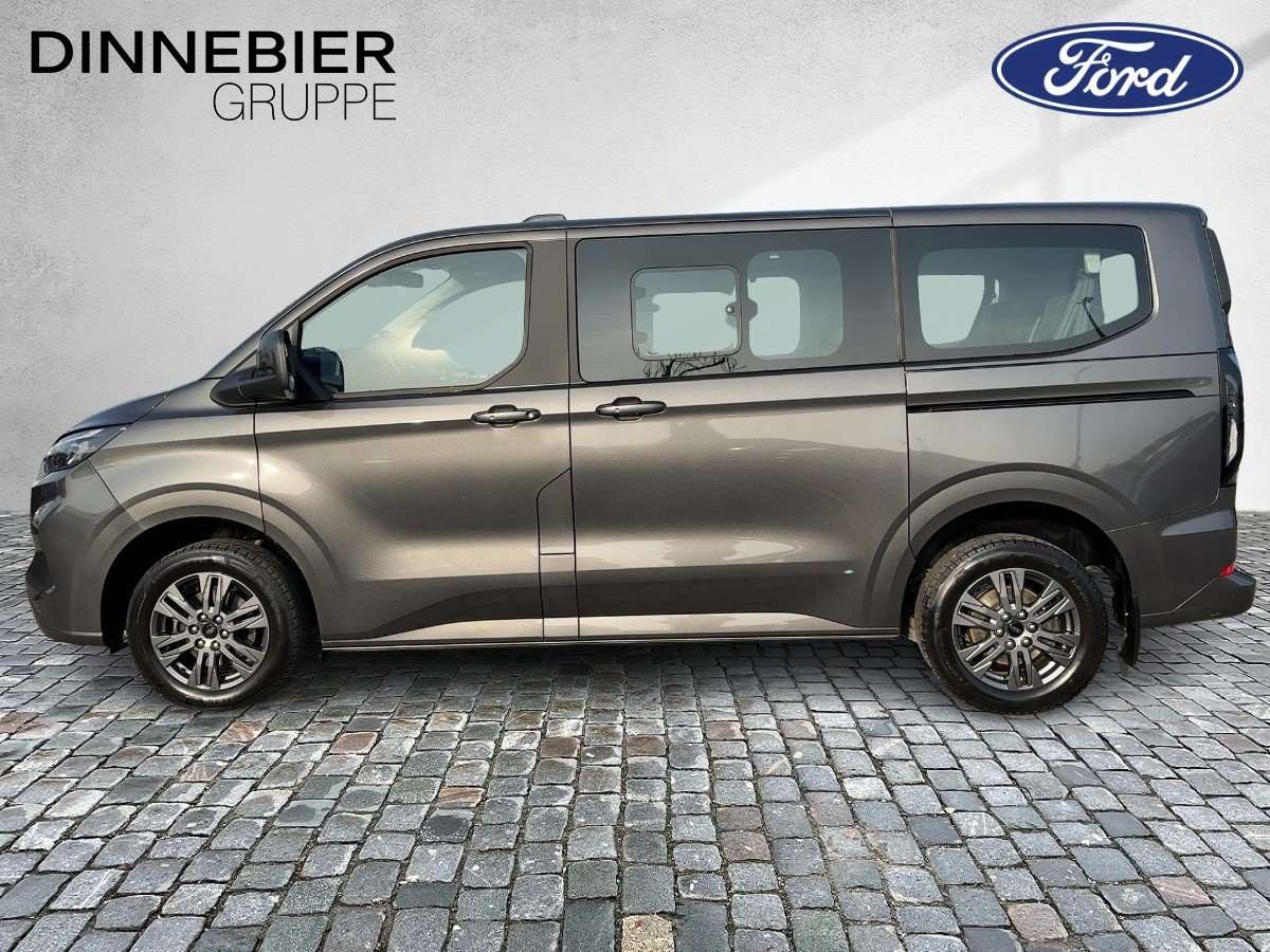 Fahrzeugbild eines Ford Tourneo Custom